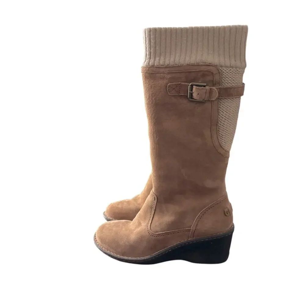 UGG Women’s Skyfall Suede Wedge Boots Chestnut Brown Size 9